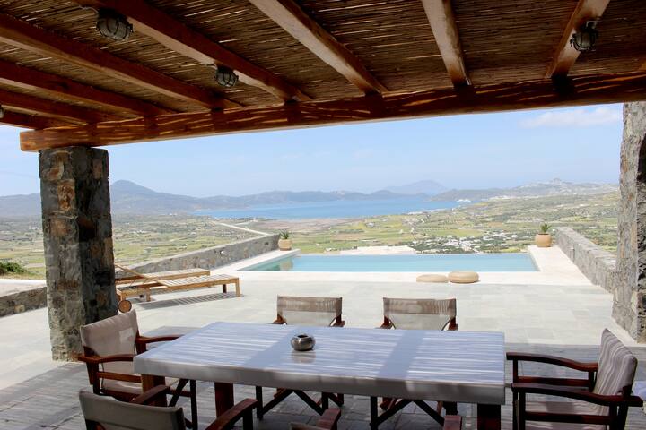 Vardaris Bay View gallery image 5