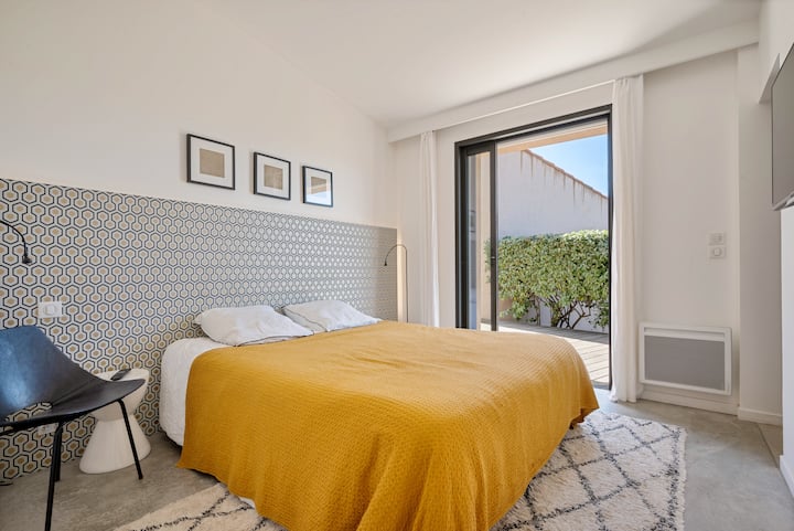 Chambre 5 de la villa pool house