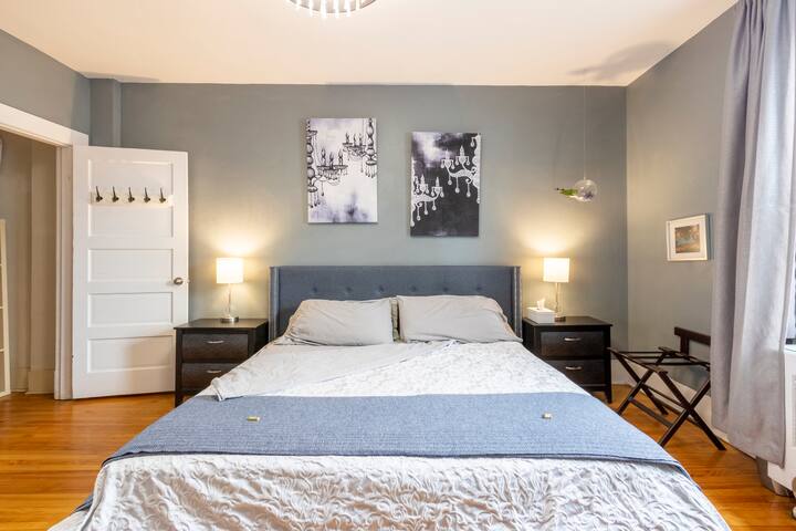 3 Kings Great Location Dntn Mtl gallery image 2