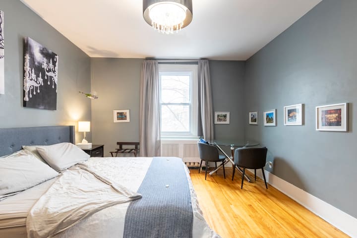 3 Kings Great Location Dntn Mtl