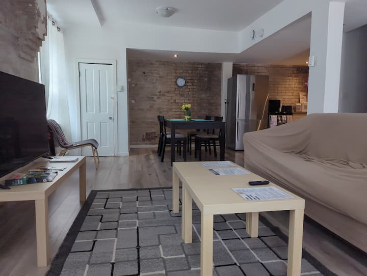 Maison Dans Le Village - Manitoba