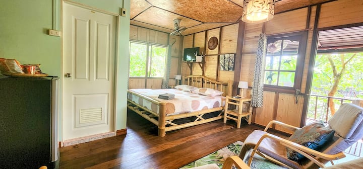 Phang Nga Bay. Khanittha Homestay 1 - Thailand