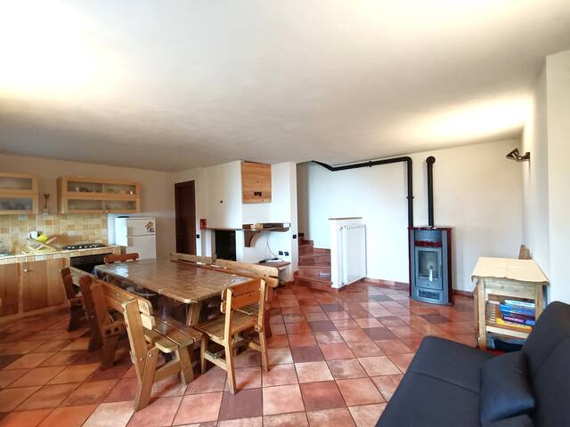 Walking’s House Mountain Lake Iseo Hospitality gallery image 3