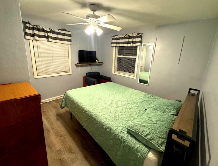 غرفة النوم 1