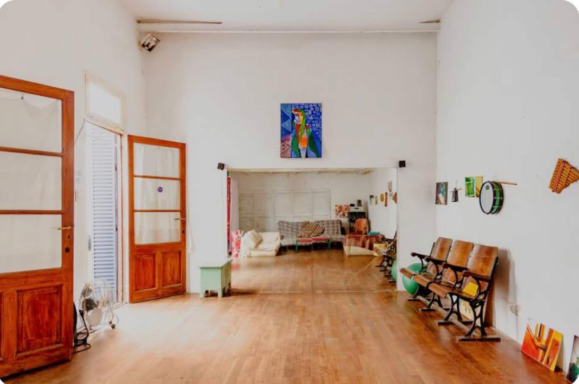 Quarto em apartamento em Almagro