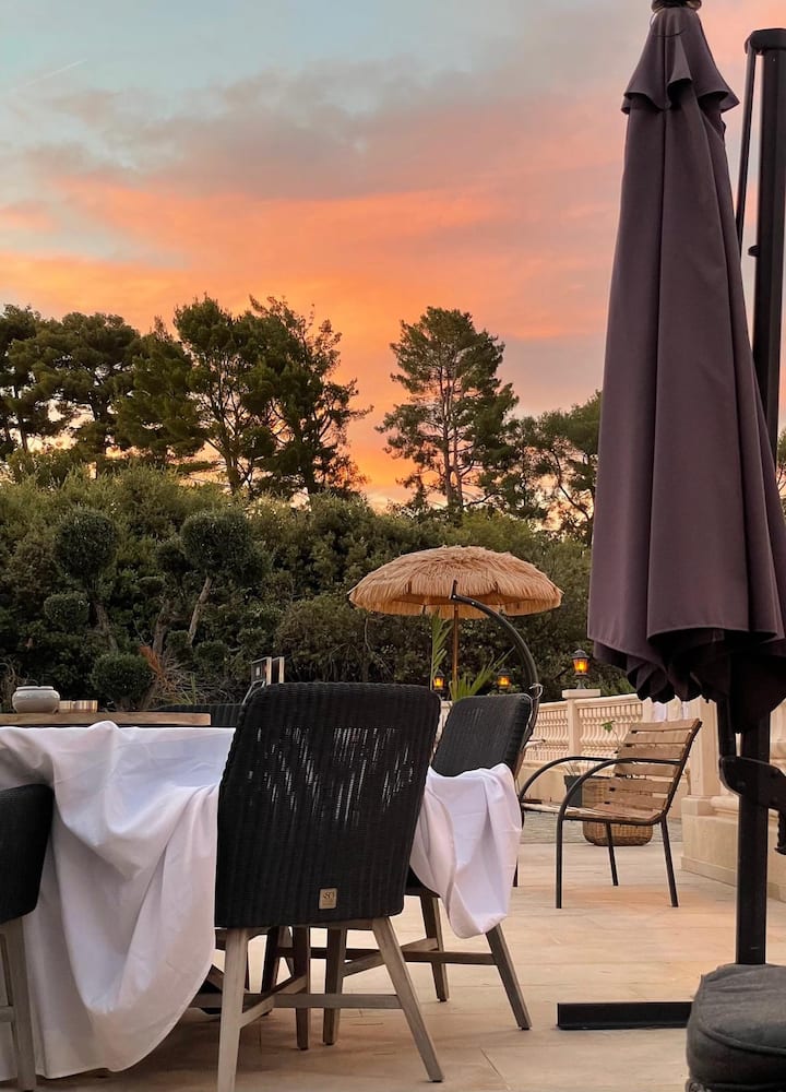 Magnifique Villa Tout Confort. Piscine Privée - Antibes