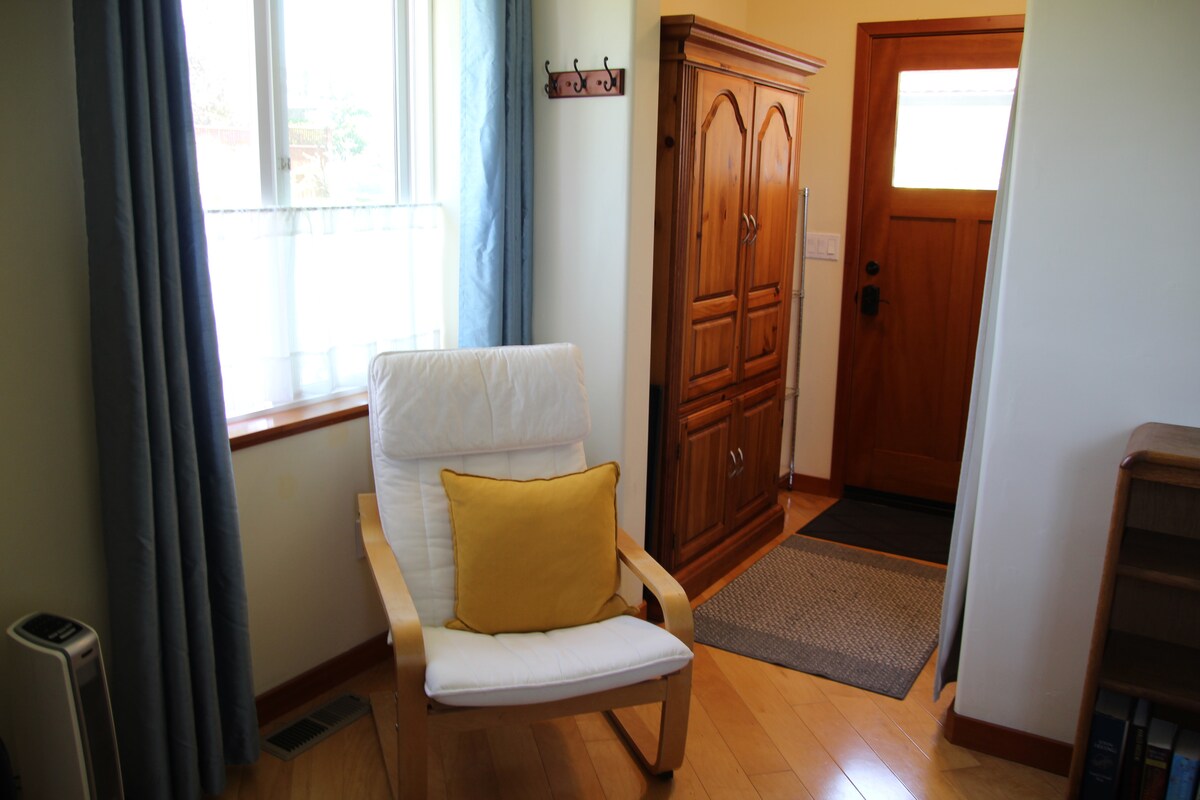 Successful Airbnb property: Sunset Paradise in Petaluma