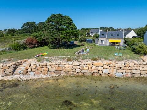 Kuzheol, Gîte au bord de Mer