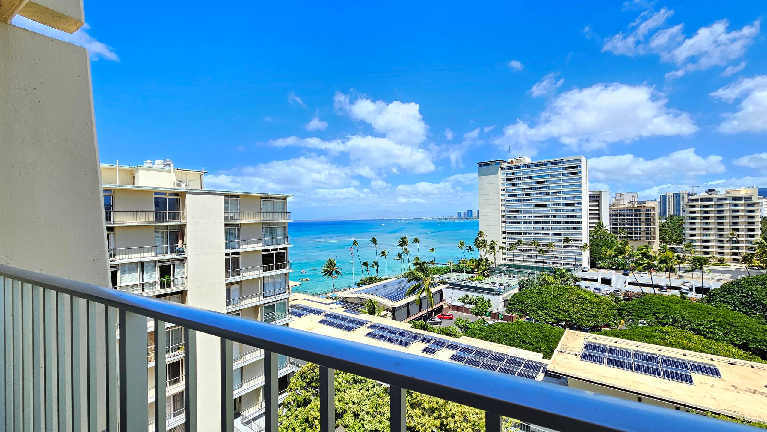 Condo in Honolulu · ★4.67 · 1 bedroom · 2 beds · 1 private bath - Image 23