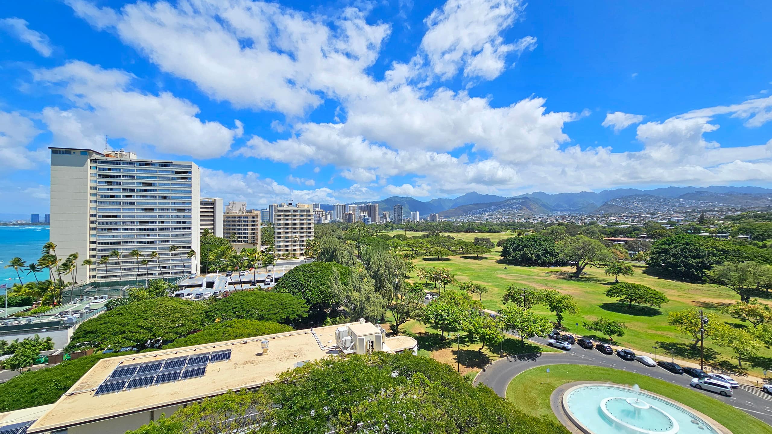 Condo in Honolulu · ★4.67 · 1 bedroom · 2 beds · 1 private bath - Image 37