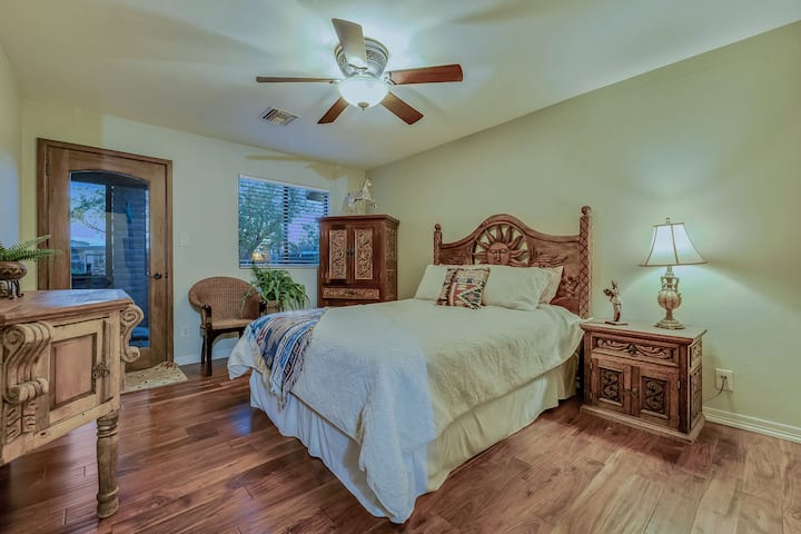 Dhoma e gjumit 2 në shtëpinë kryesore