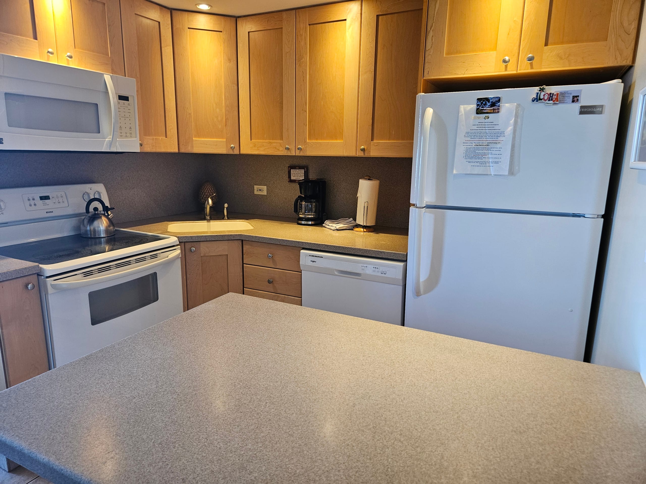 Condo in Lahaina · ★4.78 · 1 bedroom · 1 bed · 1 bath - Image 12