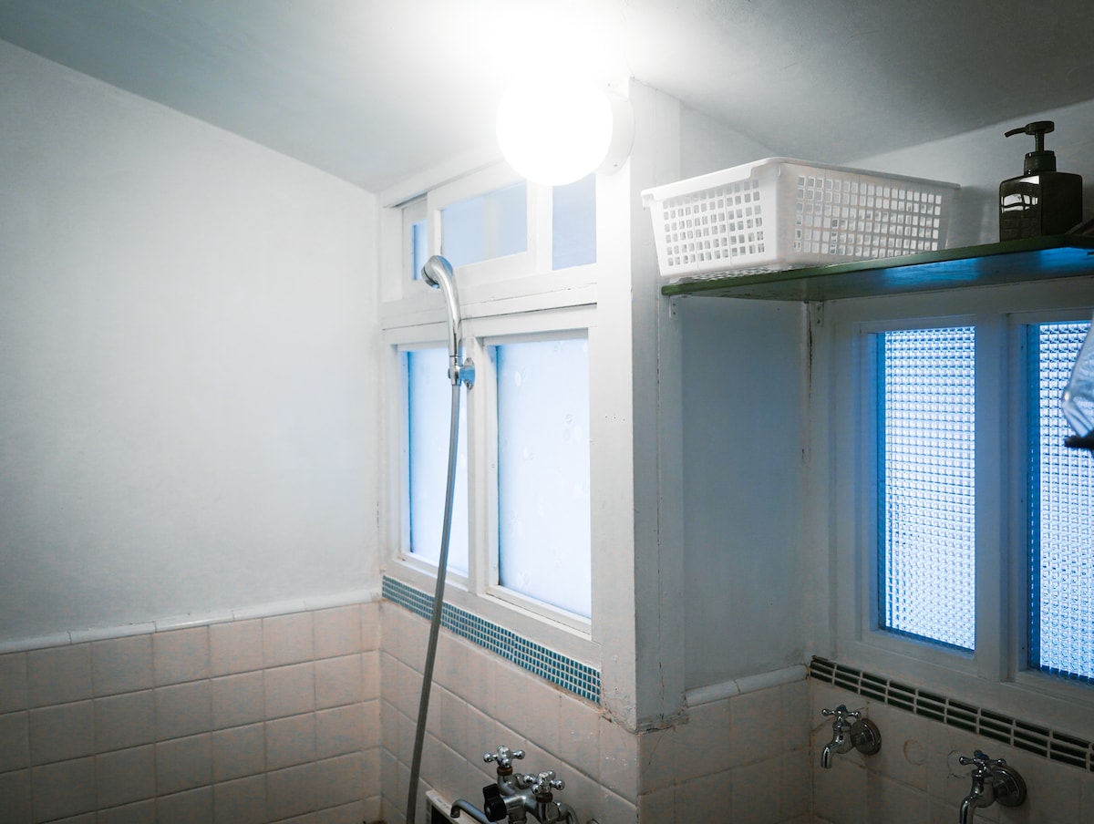 共用フルバスルーム1