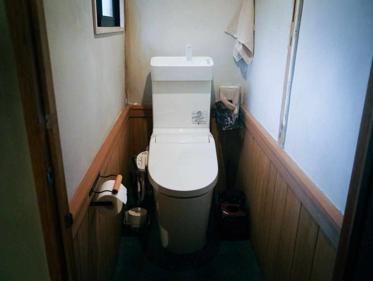 共用フルバスルーム1