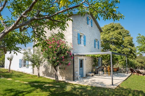 Luxurious Villa Veli Dvor on the island of Losinj