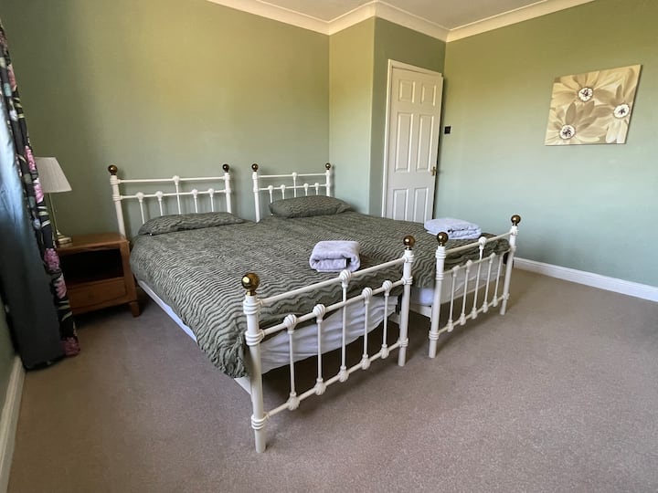 საძინებელი 3