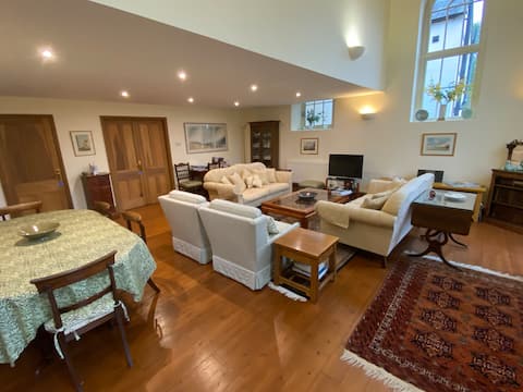 Escape to The Cotswolds in The Meeting Room