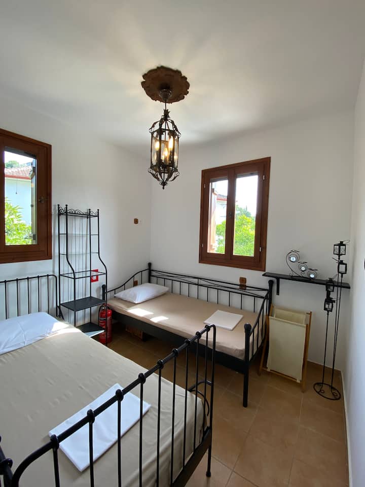 საძინებელი 2