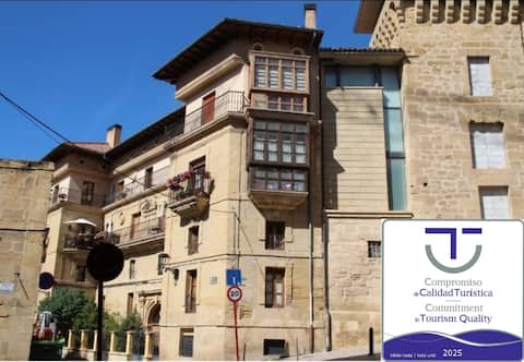 Palacio de Las Sevillanas (HARO) VT-LR-771.