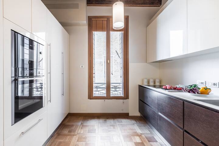 Ca’ Dei Diamanti Grand Canal gallery image 5