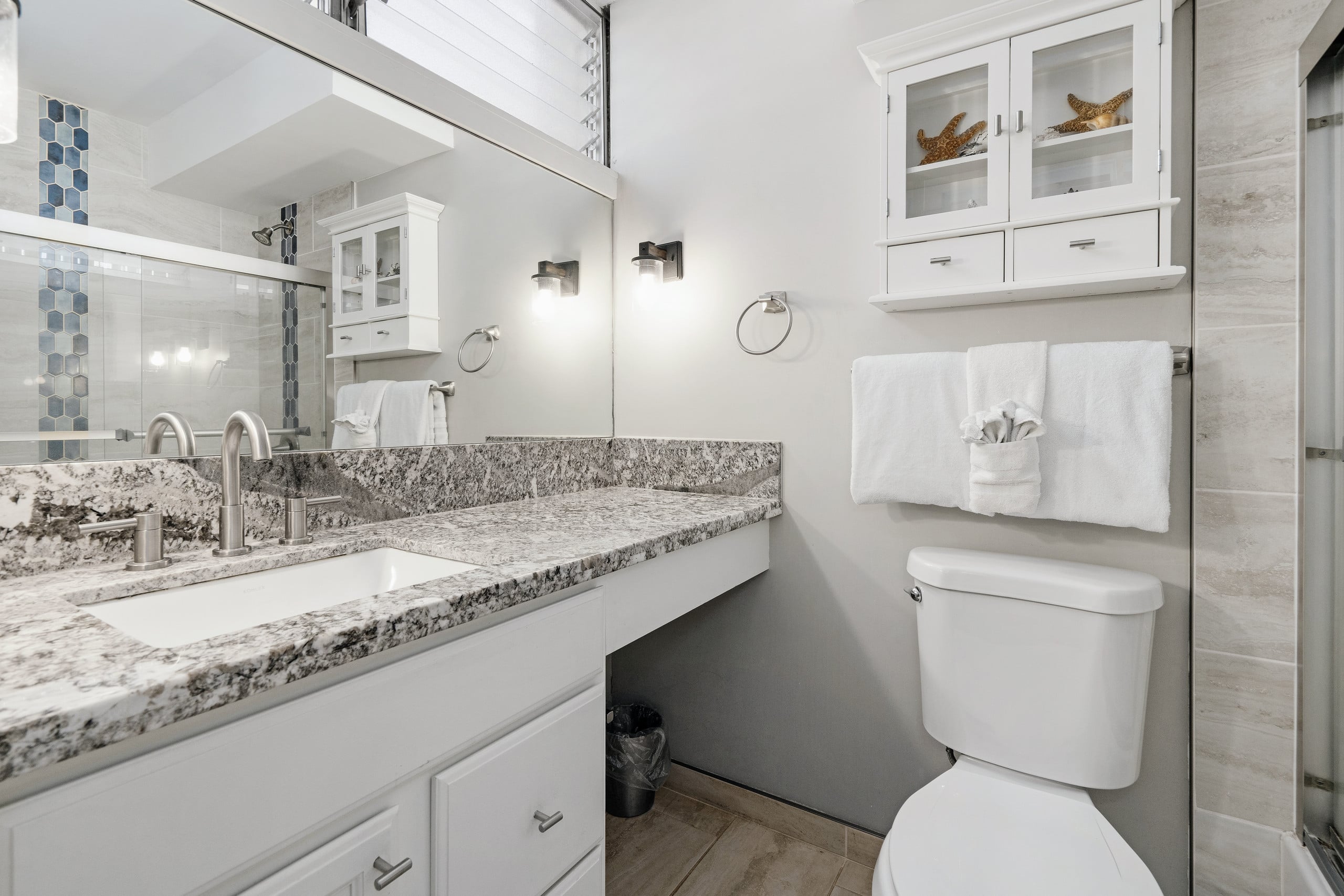 Opulent Remodel, Steps To Beach!  HSA206 - Image 18