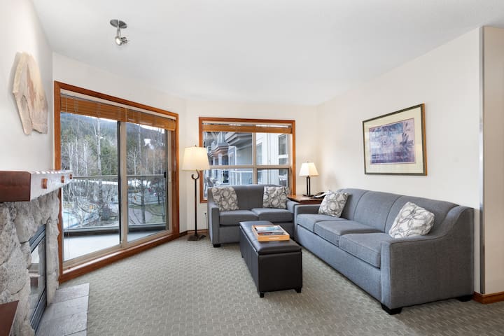 Whiski Jack Resorts Whistler managed Airbnb listing 3