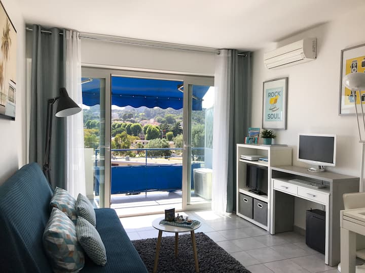 Plage Et Hippodrome - Cagnes-sur-Mer