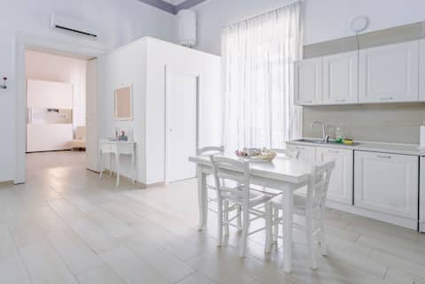 Cozy Open Space with 2 balconies in city center