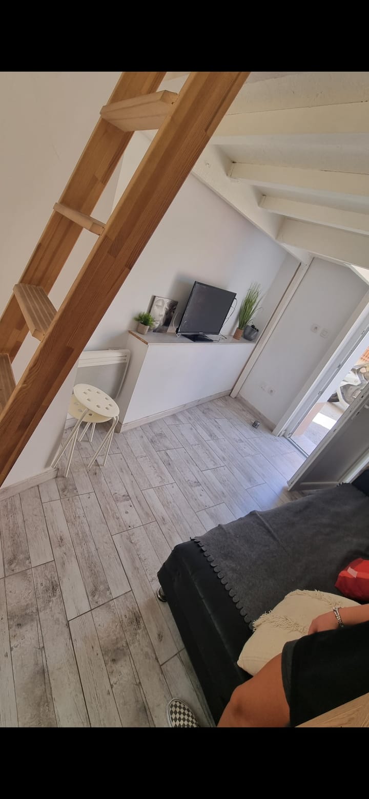 Pieds Dans L'eau 30 M De La Plage Ideal Vacance - La Seyne-sur-Mer