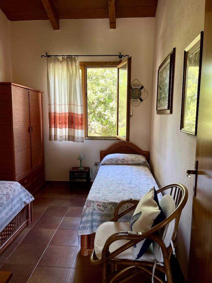 Dhomë gjumi 2