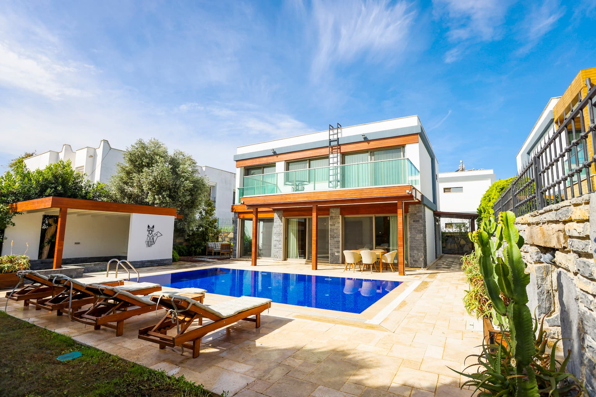 Villa Renard - Centrally Located with Private Pool