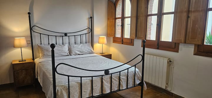 საძინებელი 1