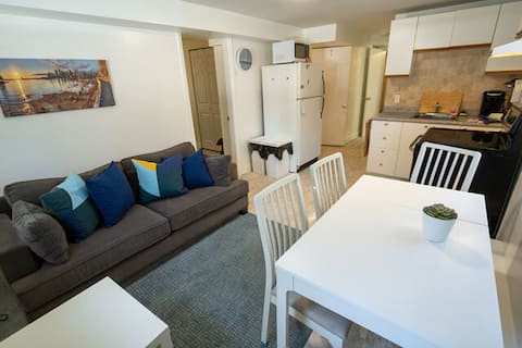 Popular Airbnb listing: The Fraser Flat - Convenient and Comfortable in Kensington Cedar Cottage
