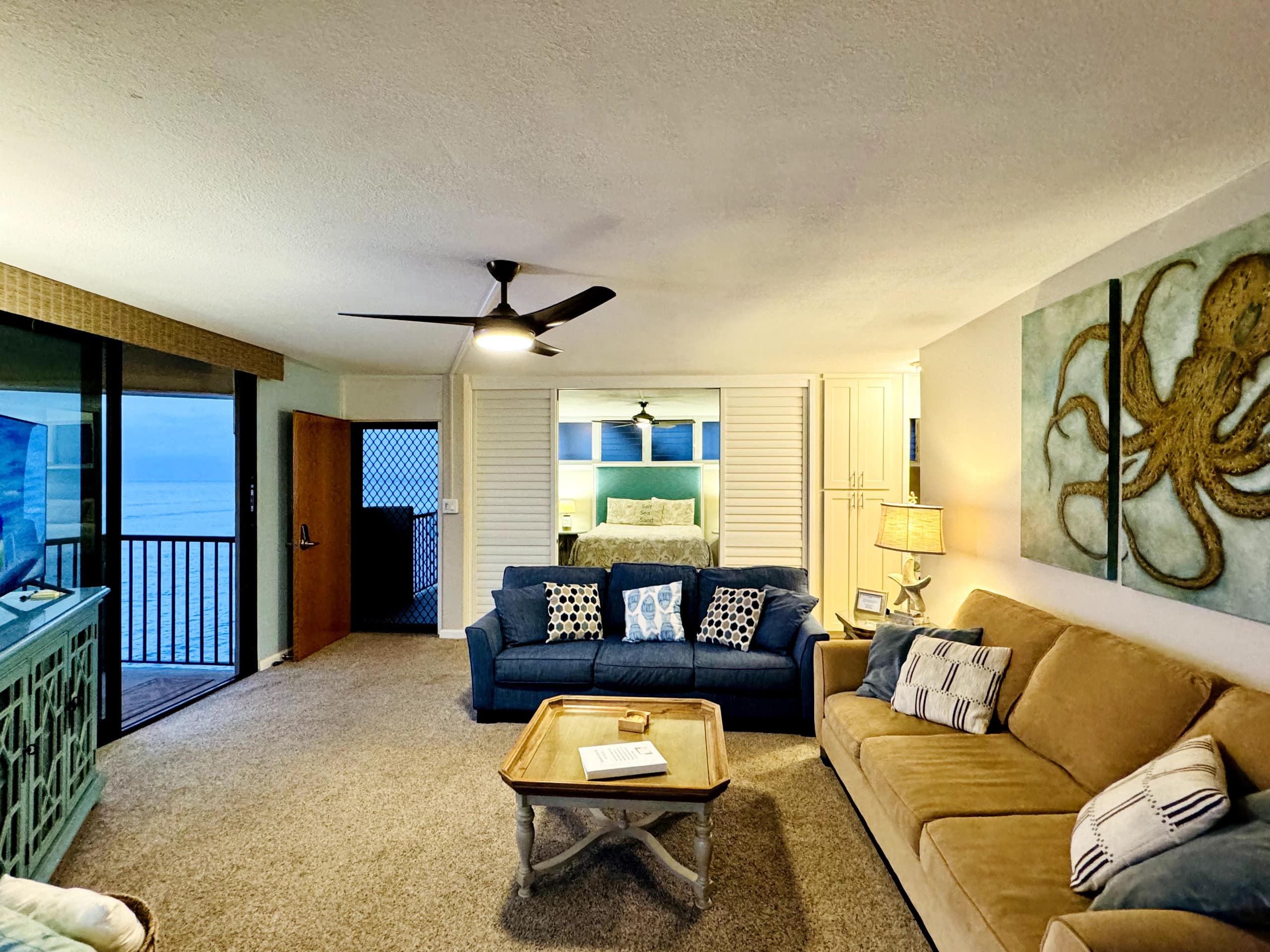 Condo in Lahaina · ★4.92 · 2 bedrooms · 3 beds · 2 shared baths - Image 2