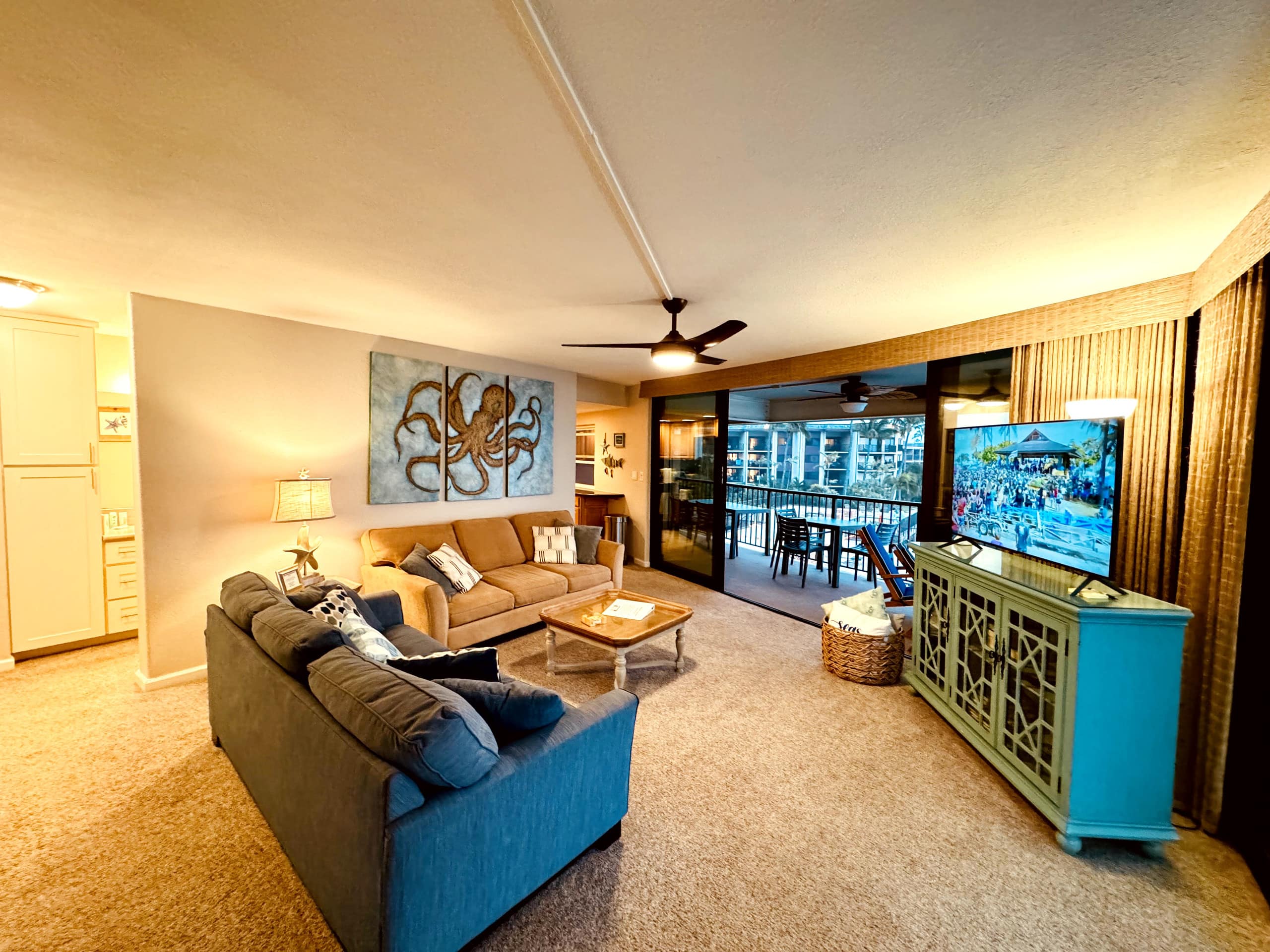 Condo in Lahaina · ★4.92 · 2 bedrooms · 3 beds · 2 shared baths - Image 5