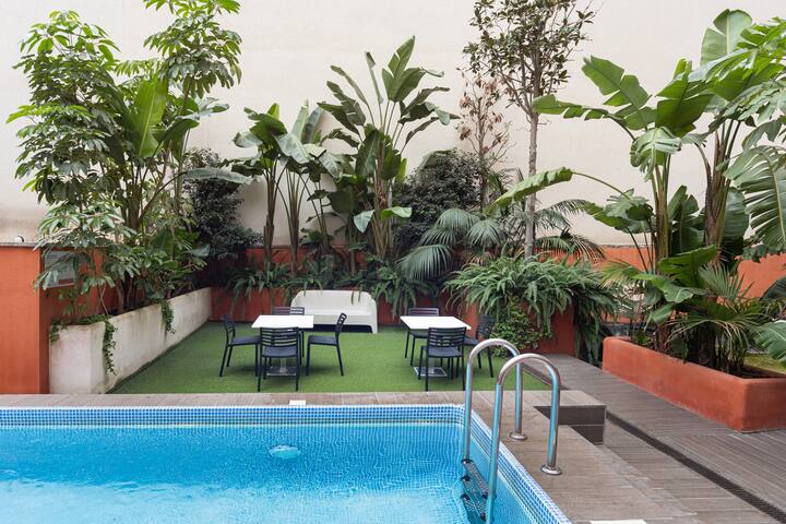 Deluxe Apt with Breakfast in Gracia by EnjoyBCN gallery image 4