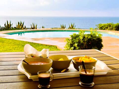 Spacious villa with stunning sea views