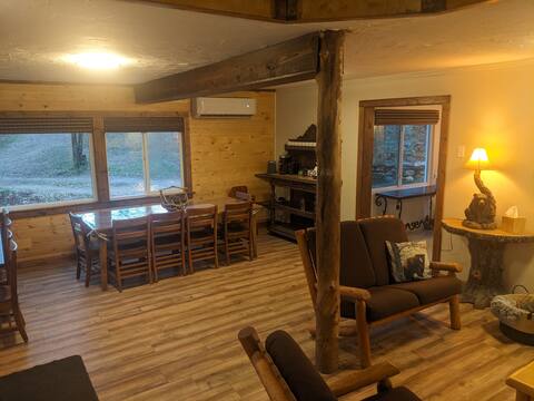The Bear's Den-Kid Heaven-Near Illinois River