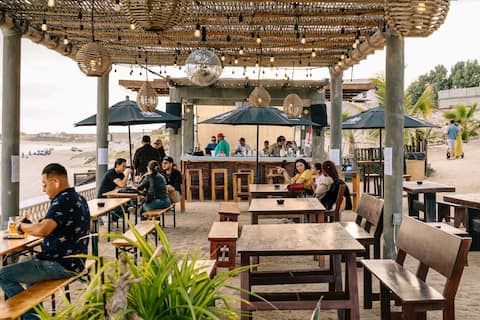 De La Costa, Beach Front Room at La Fortuna 1/4.