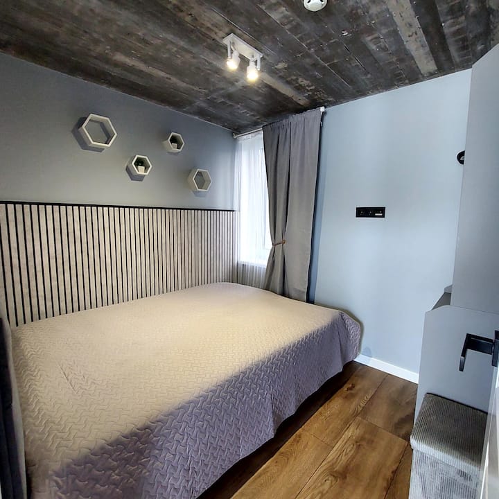 Ground floor. Private bedroom.  Double bed 140x200cm