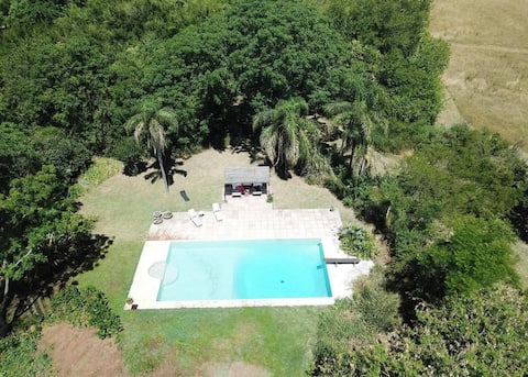 Quinta with tennis, golf and pool near Buenos Aires