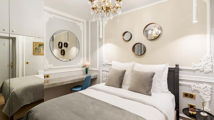 Merveil Paris: พื้นที่ทำงานที่เรียบหรู