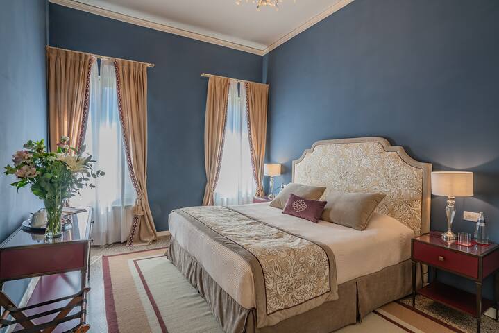 Ca’ Canaletto Canal View Refreshed in 2024! gallery image 5