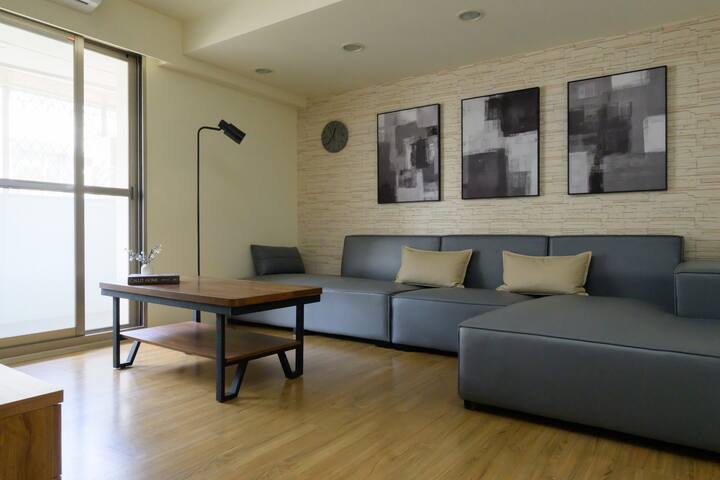 Convenient 4B4b (3 Ensuites) 1min to Blue Line MRT gallery image 3