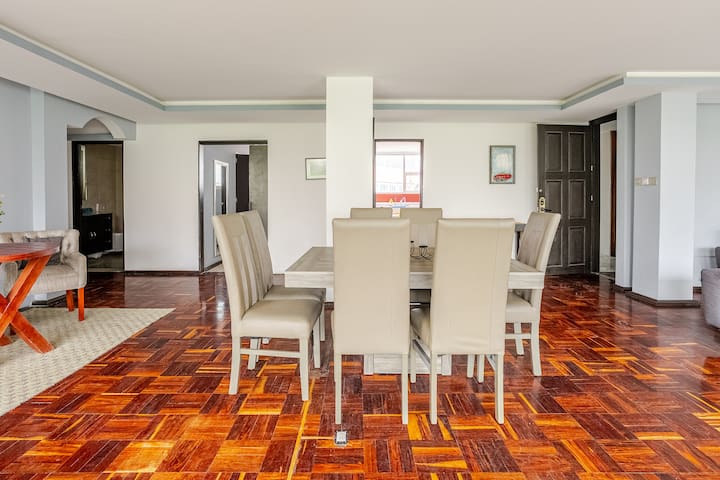 Amplio depa 4recamaras y balcón en Masaryk. gallery image 2