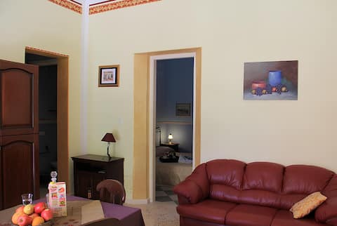 Top performing Airbnb: Apartment in an ancient convent in Trapani in Trapani