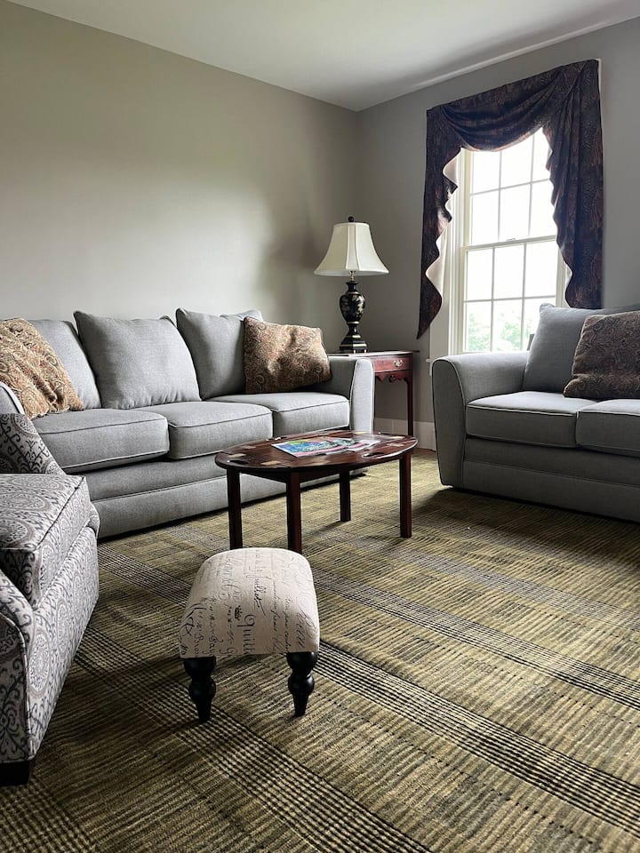 3 Bedroom House In Walpole With Beautiful Views - Keene, NH