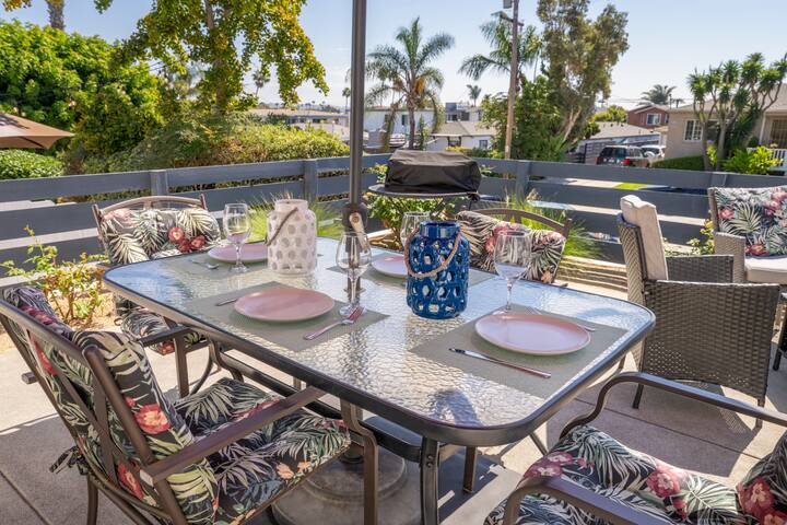 Near Bay – 12 Bikes, A/C, BBQ, Deck- Min to Beach! gallery image 5