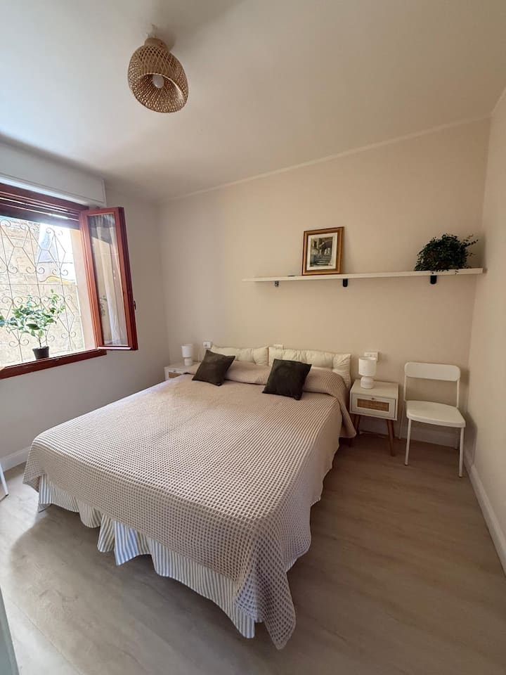 საძინებელი 1