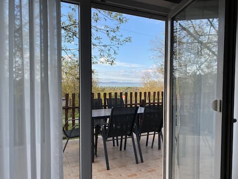 Zamárdi Balaton View for 8 people (free-parking)